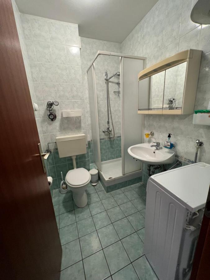 Apartment Luka Novalja Exterior photo